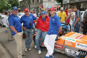 Adampolis-Mobil racing team 2 (А2000)