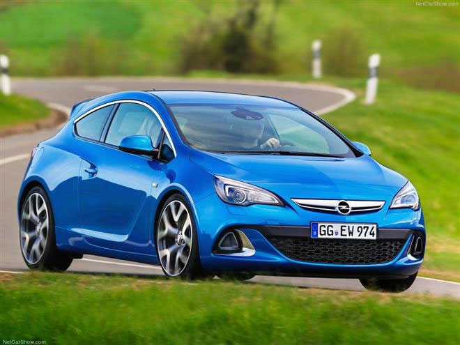 - Opel Astra OPC